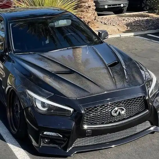 Carbon fiber body panel detail